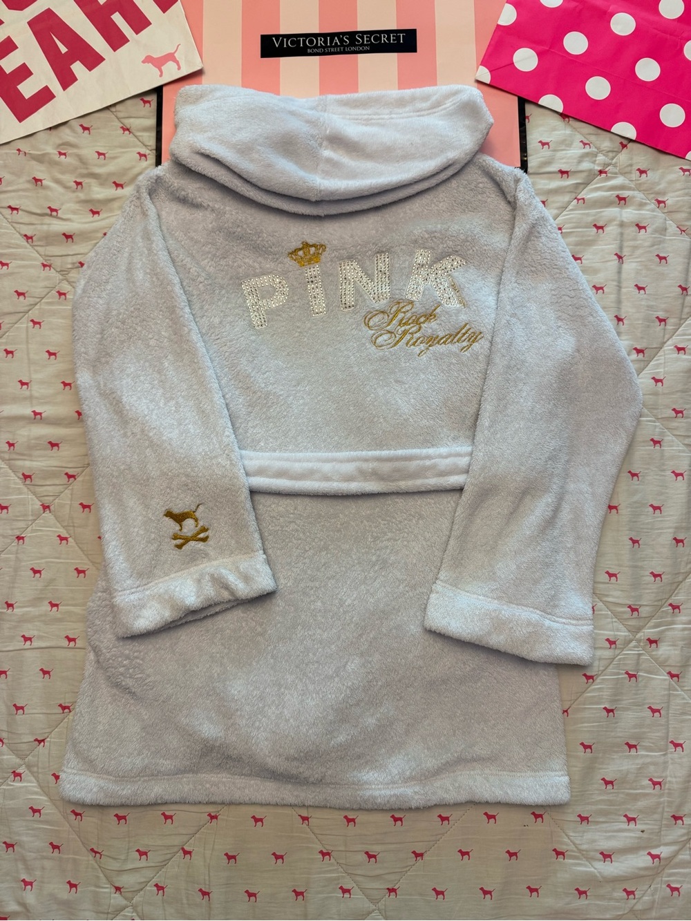 VS PINK VINTAGE Y2K 2006 FLEECE ROBE ROCK ROYALTY CROSSBONES BLING HTF OVERSIZED